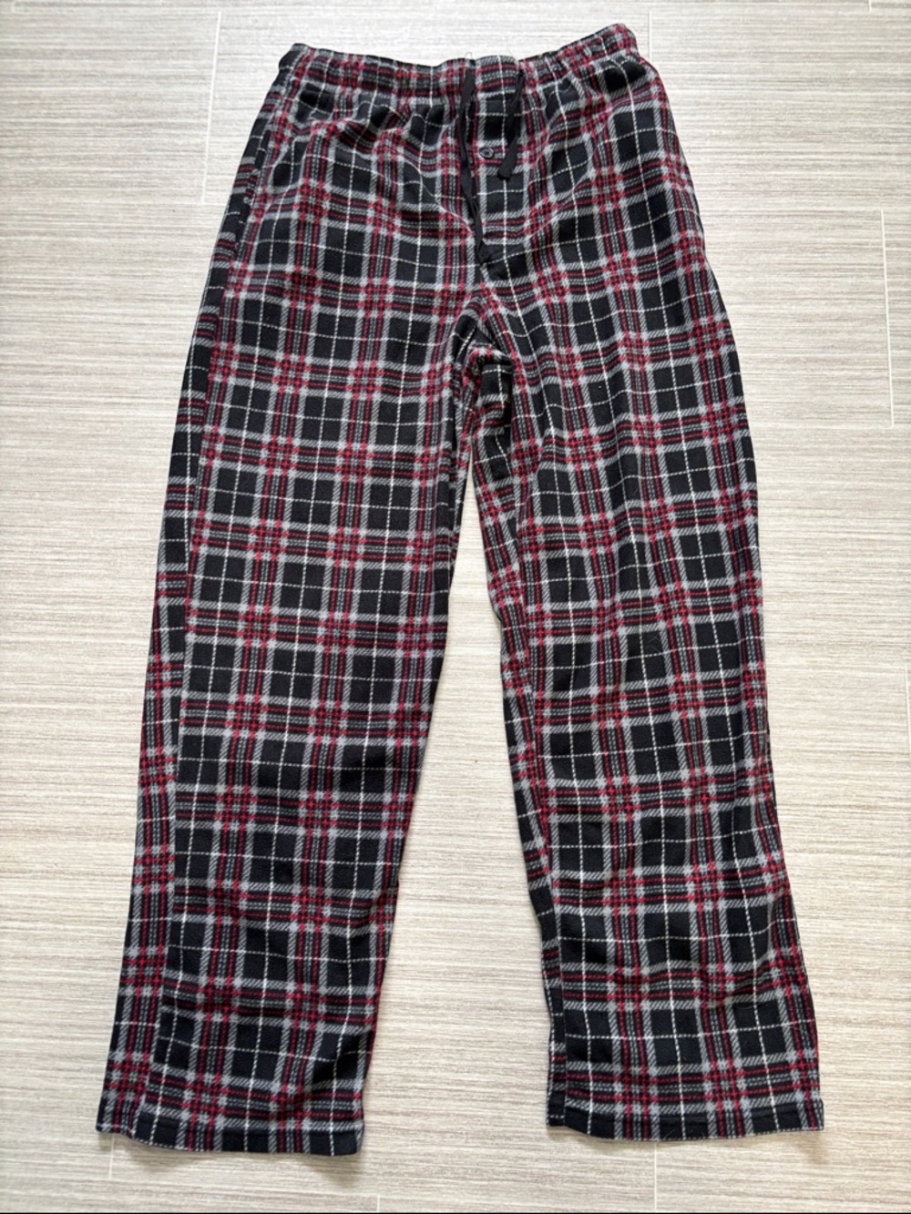 Fruit of the Loom Men's Black and Red Plaid Jogger Pants